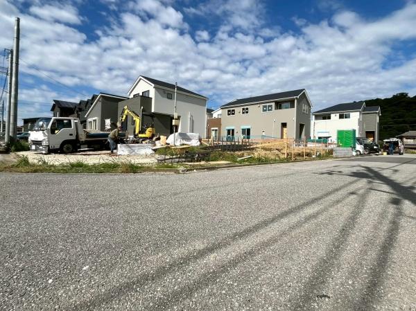 君津市人見３丁目の新築一戸建