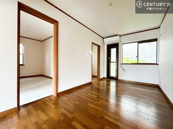 木更津市真舟1丁目の中古一戸建て(リビング)