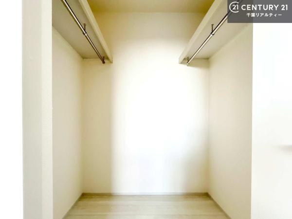 市原市青柳の新築一戸建(収納)