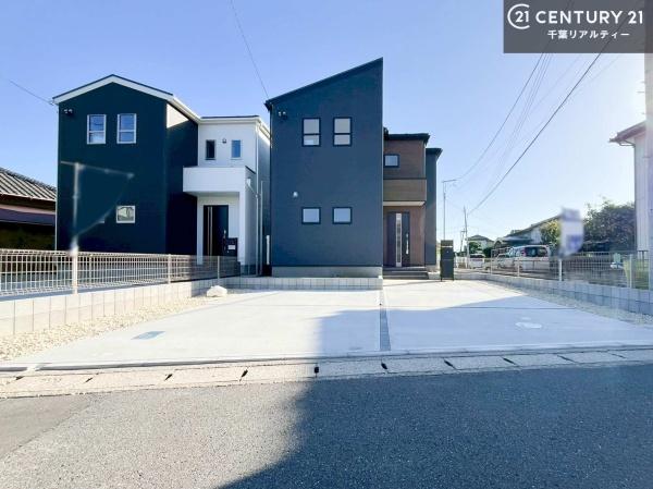 市原市青柳の新築一戸建(駐車場)