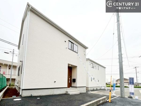 市原市山田橋3丁目の新築一戸建(前面道路含む現地写真)