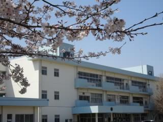 ツインエルシティ千葉1番館(千葉市立都賀の台小学校)