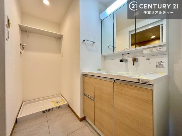 マックスタワー