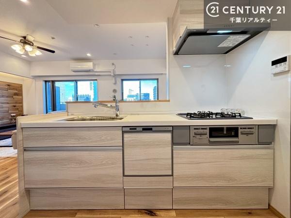 マックスタワー