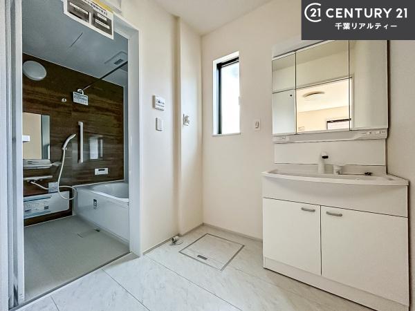 成田市大袋I　A号棟