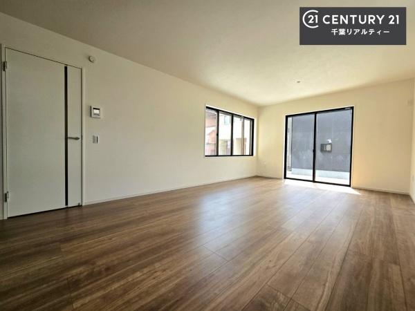 千葉市中央区旭町　１号棟