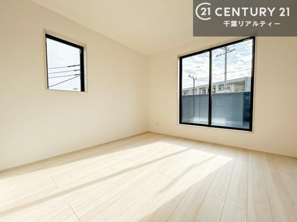 富里市御料　1号棟