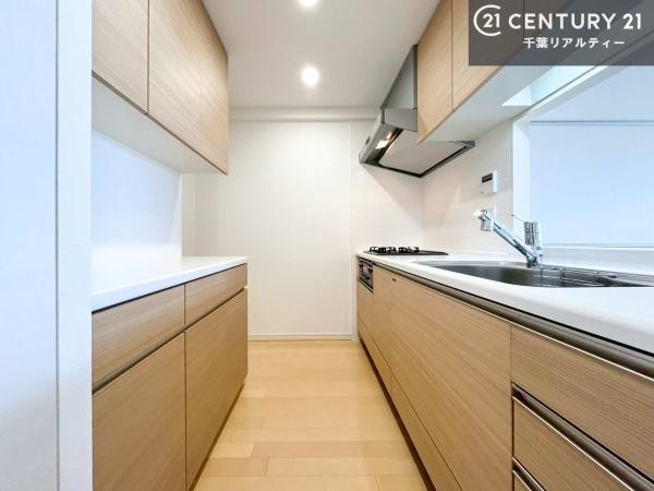 ザ・ガーデンアイル