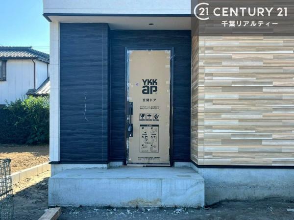 君津市人見３丁目の新築一戸建