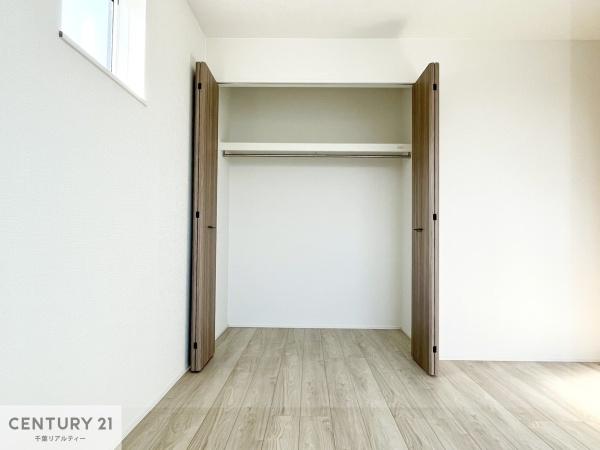 君津市人見３丁目の新築一戸建