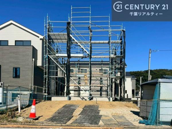 君津市人見３丁目の新築一戸建