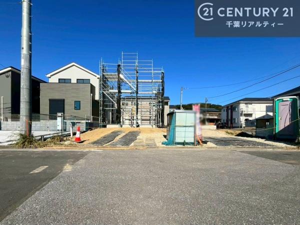 君津市人見３丁目の新築一戸建