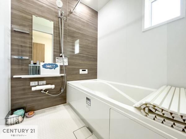 君津市人見３丁目の新築一戸建