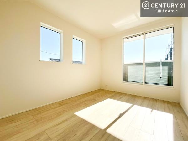 君津市人見３丁目の新築一戸建