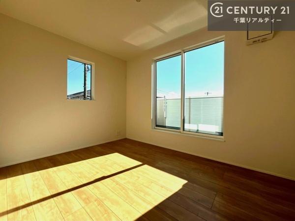 君津市人見３丁目の新築一戸建