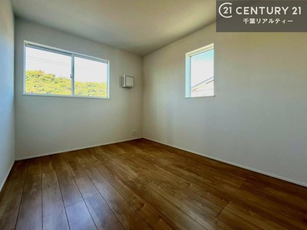 君津市人見３丁目の新築一戸建