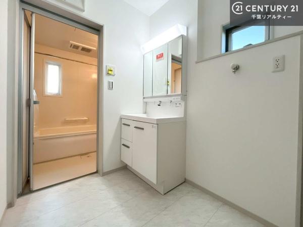 袖ヶ浦市奈良輪　4号棟