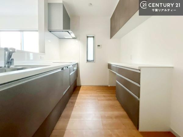 袖ヶ浦市奈良輪　4号棟