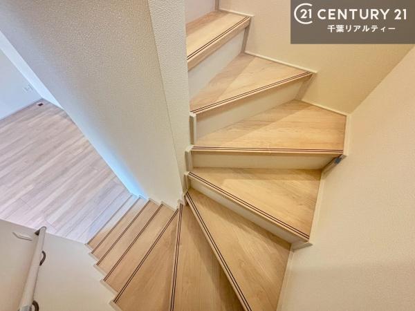 成田市大袋I　B号棟