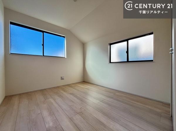 成田市大袋I　B号棟