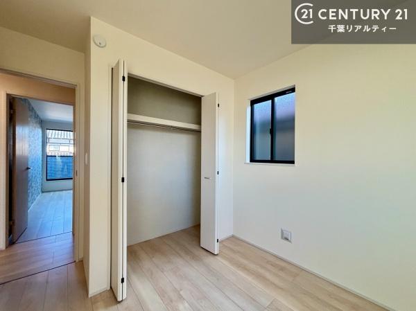 成田市大袋I　B号棟