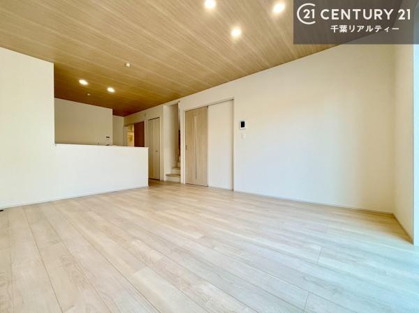 成田市大袋I　C号棟