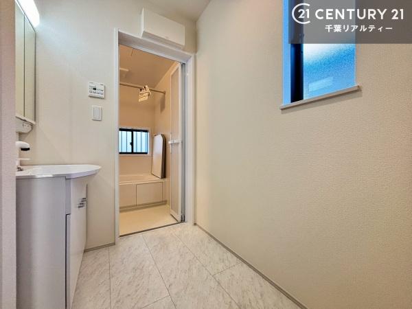 成田市大袋I　C号棟