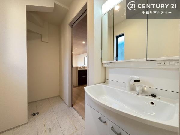 成田市大袋I　C号棟