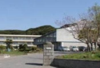 富津市西大和田(富津市立吉野小学校)