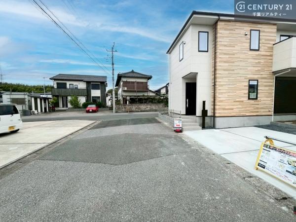 君津市人見の新築一戸建