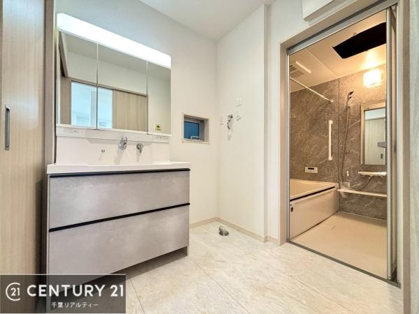 千葉市稲毛区宮野木町　２号棟
