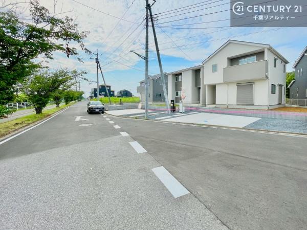 君津市人見３丁目の新築一戸建