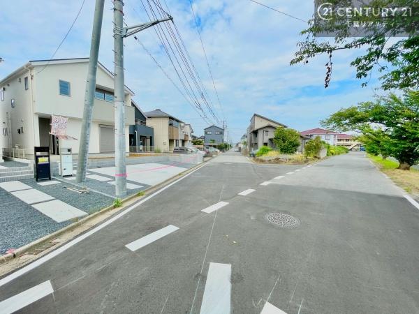 君津市人見３丁目の新築一戸建