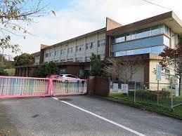 君津市北子安６丁目の土地(君津市立北子安小学校)