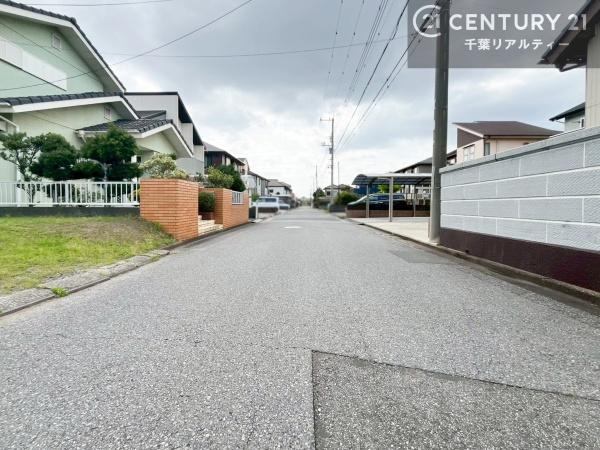 君津市人見３丁目の新築一戸建