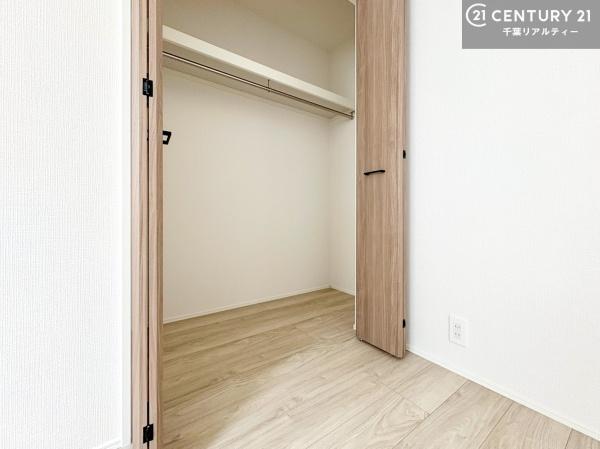 君津市人見３丁目の新築一戸建