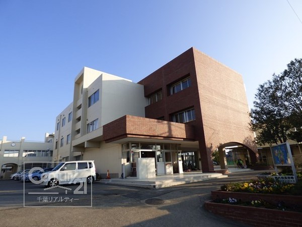 木更津市請西３丁目の土地(木更津市立請西小学校)