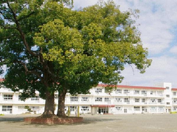 千葉市緑区誉田町１丁目の中古一戸建て(千葉市立誉田小学校)