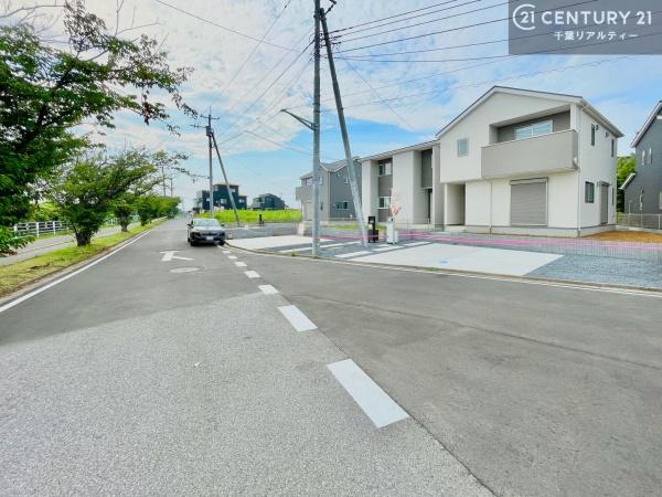 君津市人見３丁目の新築一戸建