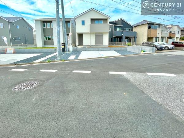 君津市人見３丁目の新築一戸建
