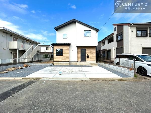 君津市外箕輪２丁目の新築一戸建