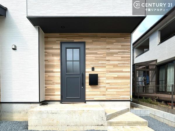君津市外箕輪２丁目の新築一戸建