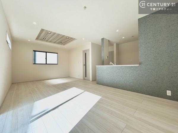 君津市南子安８丁目の新築一戸建