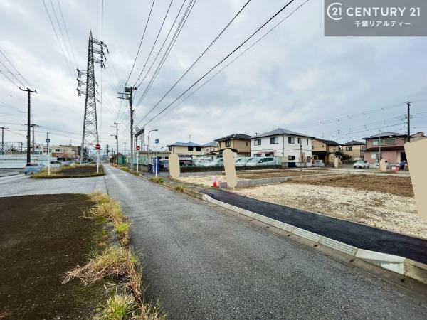 君津市外箕輪３丁目の新築一戸建