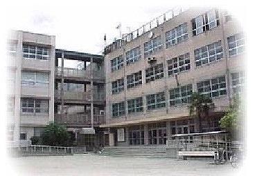 八戸ノ里ニュースカイハイツ(東大阪市立岩田西小学校)