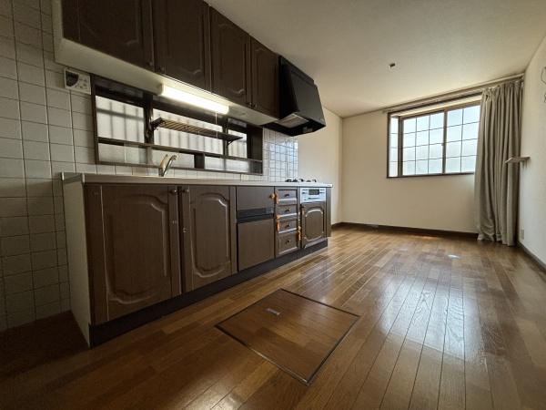 八尾市南本町１丁目の中古一戸建て
