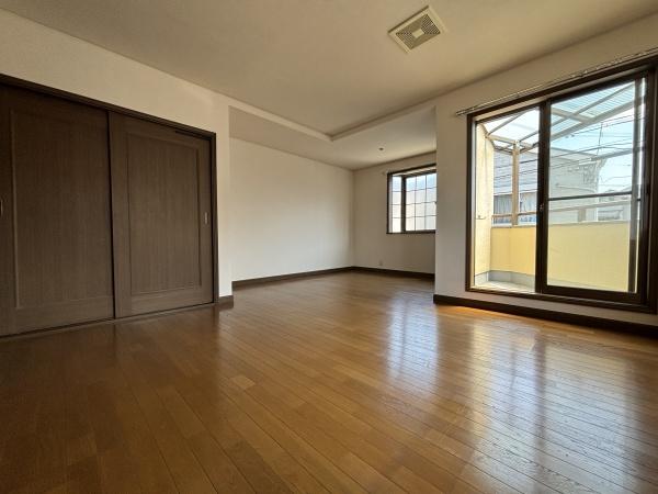 八尾市南本町１丁目の中古一戸建て