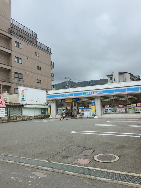 東大阪市上六万寺町の中古一戸建て(ローソン　四条店)