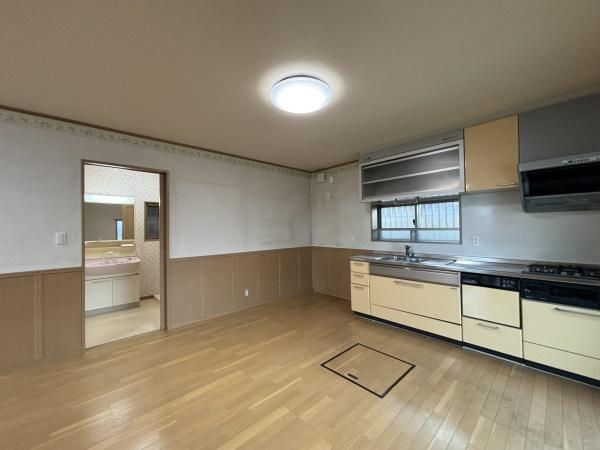 八尾市渋川町３丁目の中古一戸建て