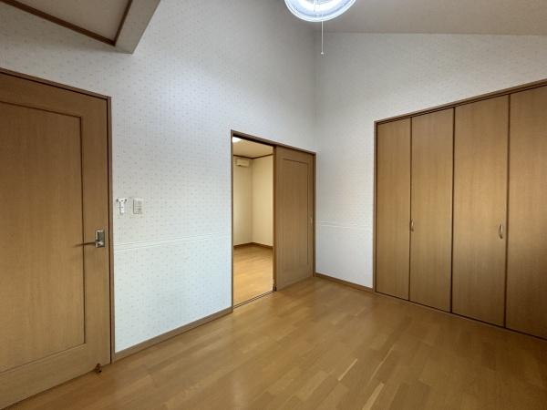 八尾市渋川町３丁目の中古一戸建て